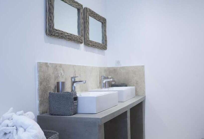 پانسیون Mas Lou Felibrige