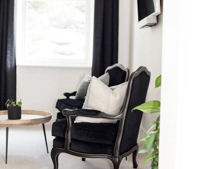 פנסיון Old Market Inn