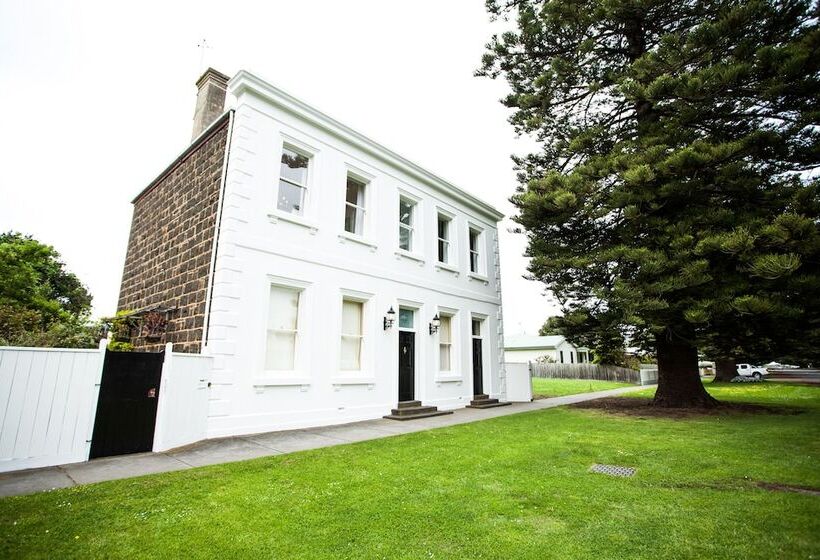 פנסיון Old Market Inn