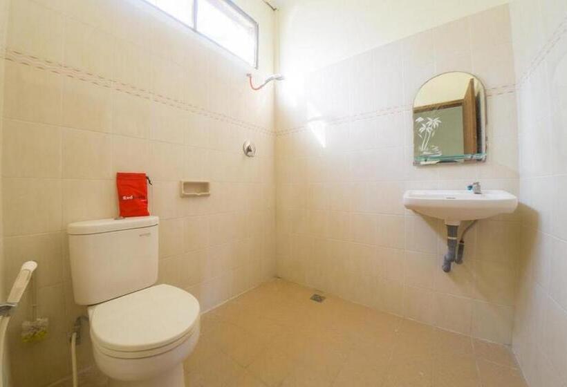 펜션 Reddoorz Near Nusa Cendana University