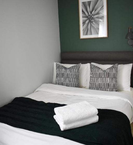 Пансион The Spinney