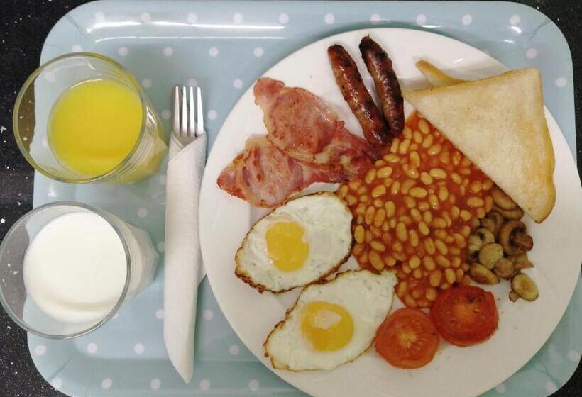 Пансион The Spinney