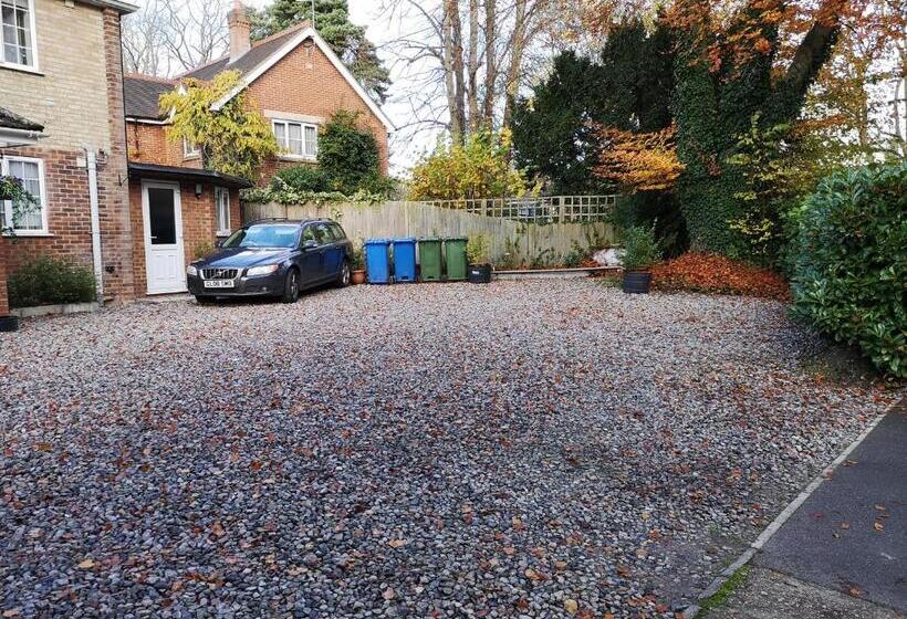 Пансион The Spinney