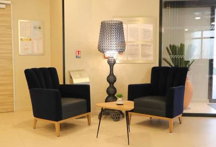 اقامتگاه Domitys La Majolique