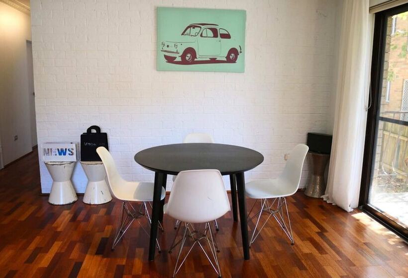 Spacious 3 Bedroom Apartment 20 Min To The Cbd