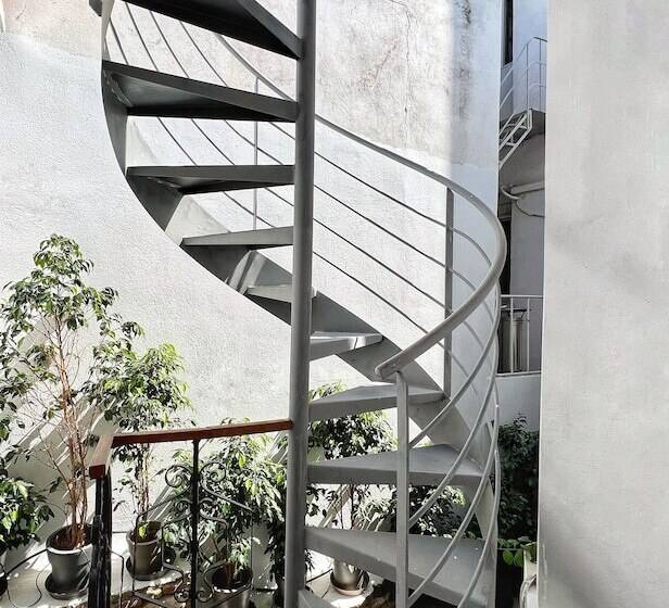 Step One   Luxury Suites Right In The Heart Of Acropolis Next To Metro Station