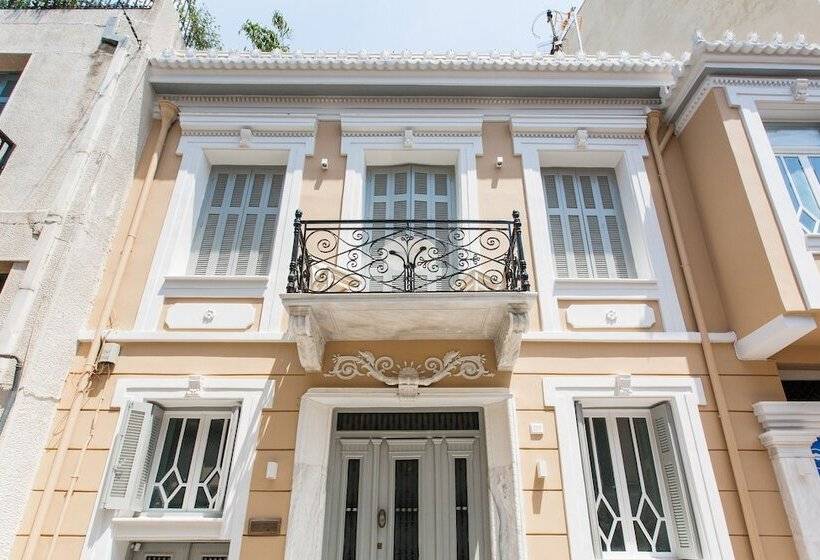 Step One   Luxury Suites Right In The Heart Of Acropolis Next To Metro Station