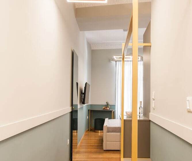 Step One   Luxury Suites Right In The Heart Of Acropolis Next To Metro Station