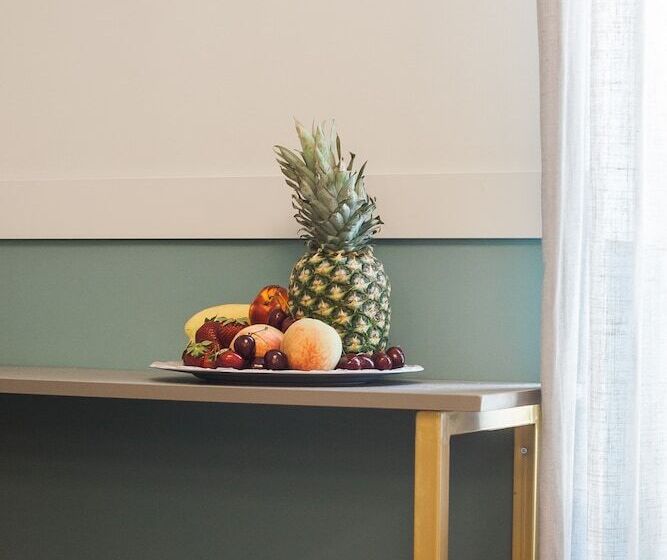 Step One   Luxury Suites Right In The Heart Of Acropolis Next To Metro Station