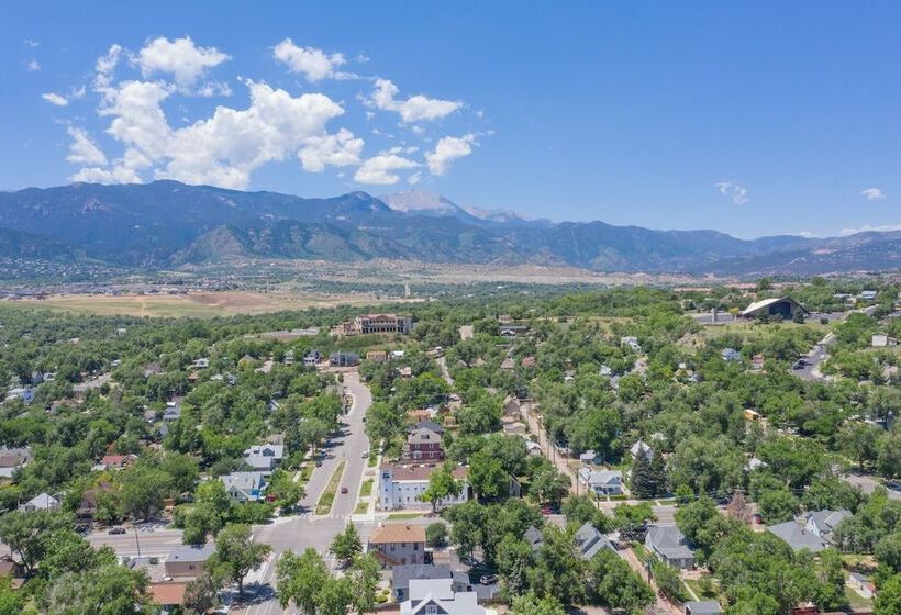 The Coffee Loft Above A Cafe Walk To Dwntn
