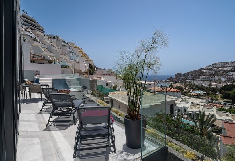 The One Luxury Apartments