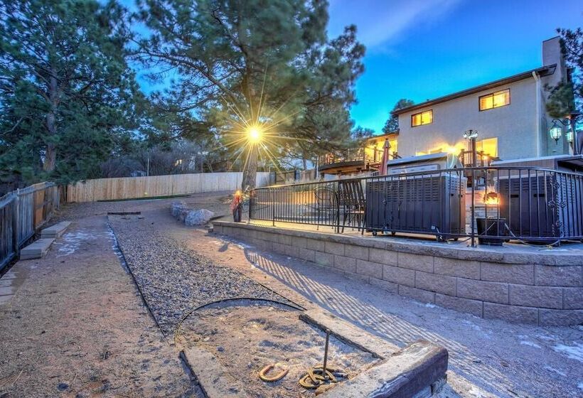 4br Entertainer Af Academy Hot Tub, Firepit!