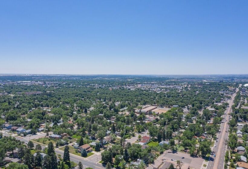 4 Bedroom Mountain View With Firepit & Ping Pong