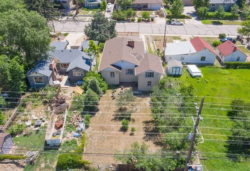 4 Bedroom Mountain View With Firepit & Ping Pong