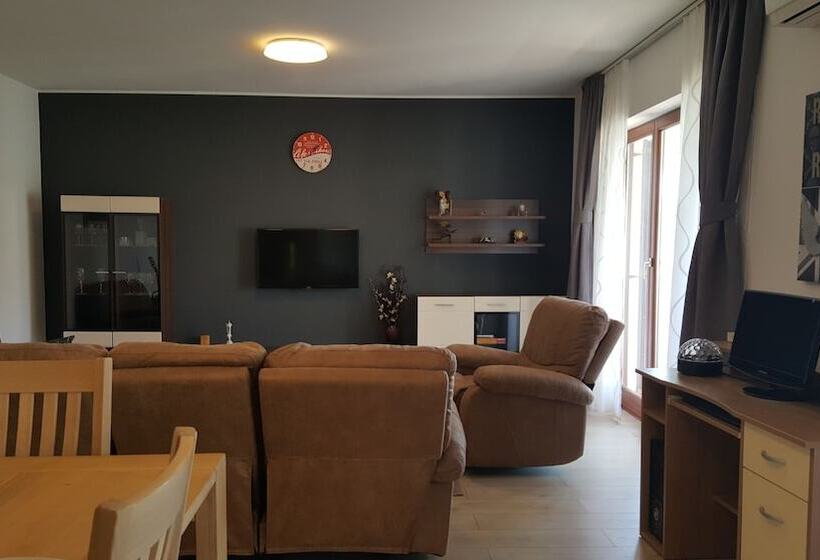 Apartment Davorka