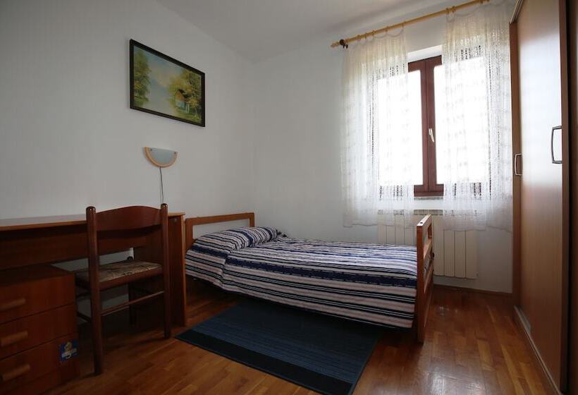 Apartment Davorka