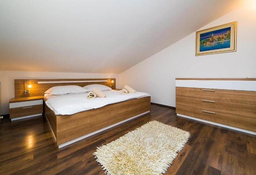 Apartment Marty Penthouse