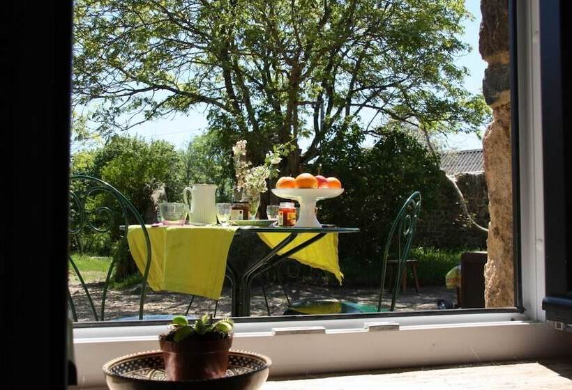 Bed and Breakfast La Vieille Ferme