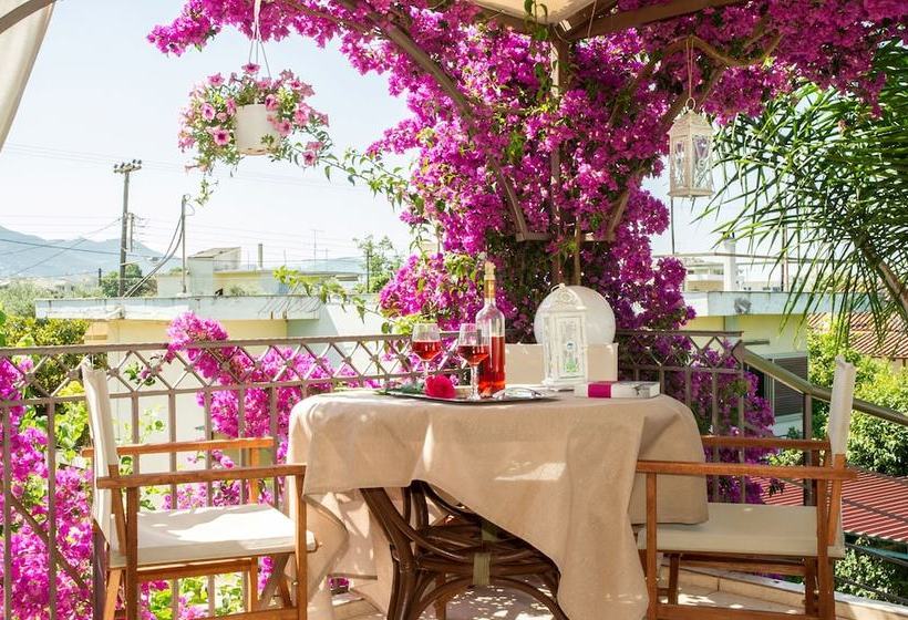 Bougainvillea House With View Near The Beach