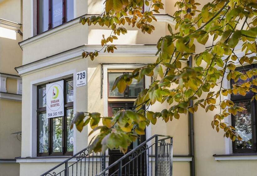Dream Hostel