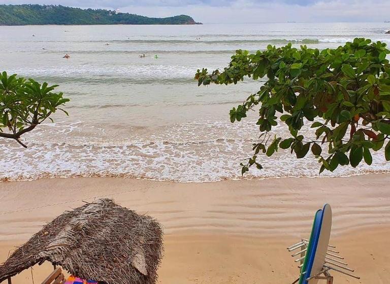 Dream Lanka Surf Hostel