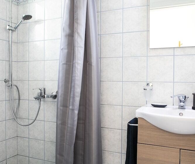 Garden House In Anavyssos