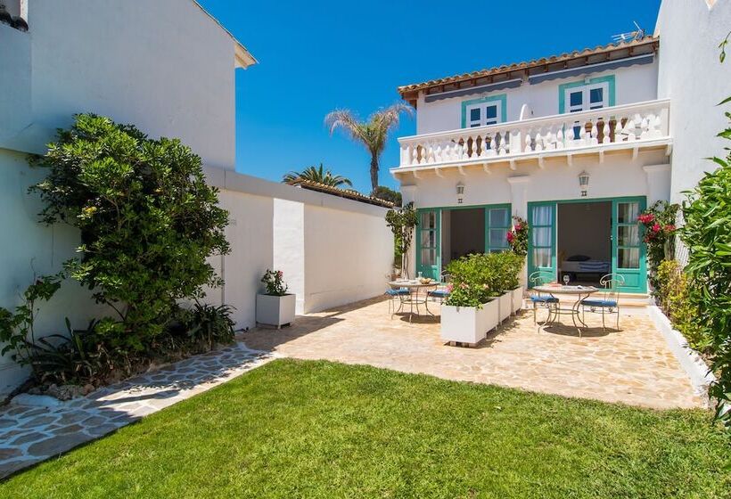 Хостел The Sea Club