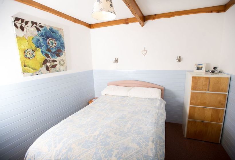 ホテル Churchwood Valley