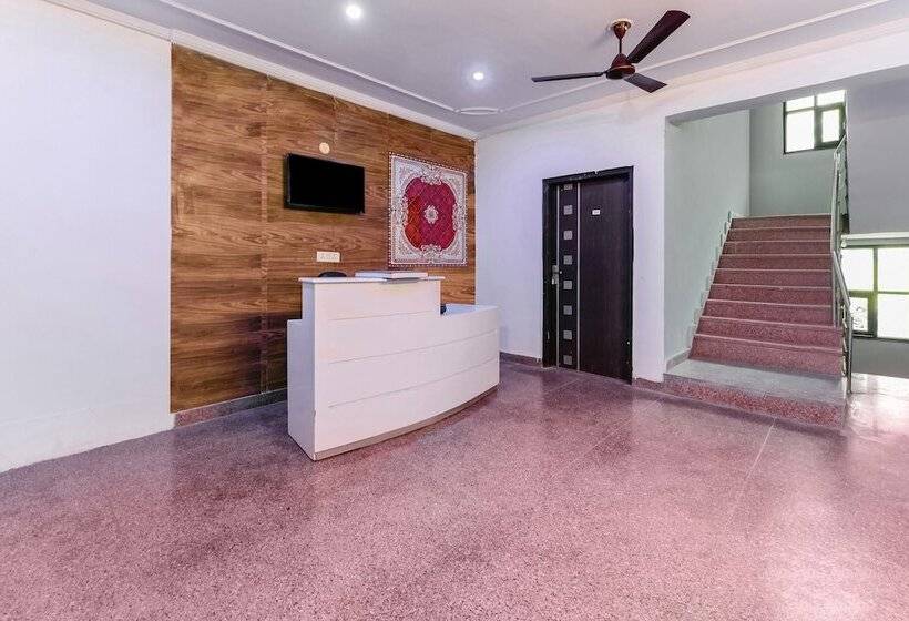 호텔 Kanchan Inn By Oyo Rooms