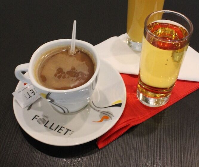 Fasthotel Roissy Cdg Sud Claye Souilly