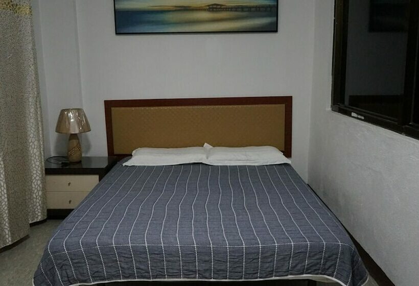 Lorilynns Hotel Tinian