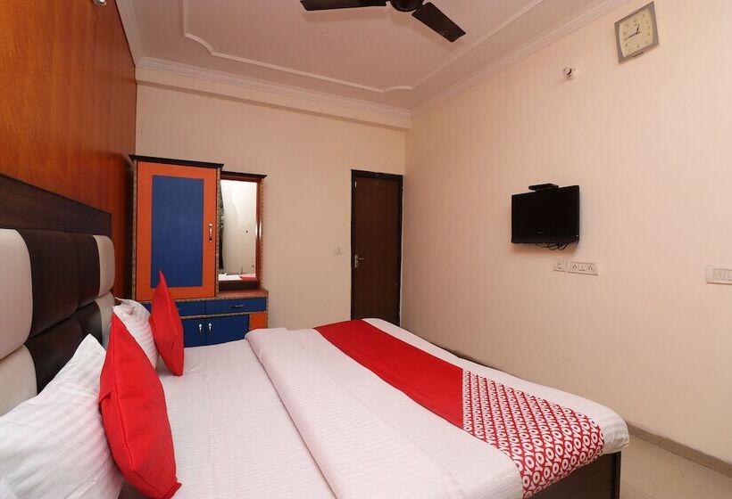 酒店 Mayank Palace By Oyo Rooms