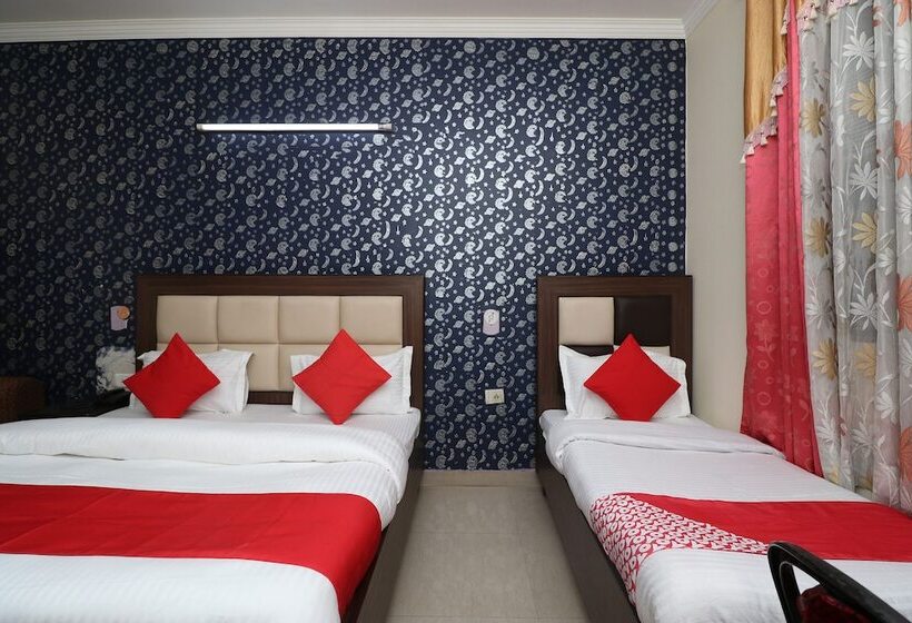 酒店 Mayank Palace By Oyo Rooms