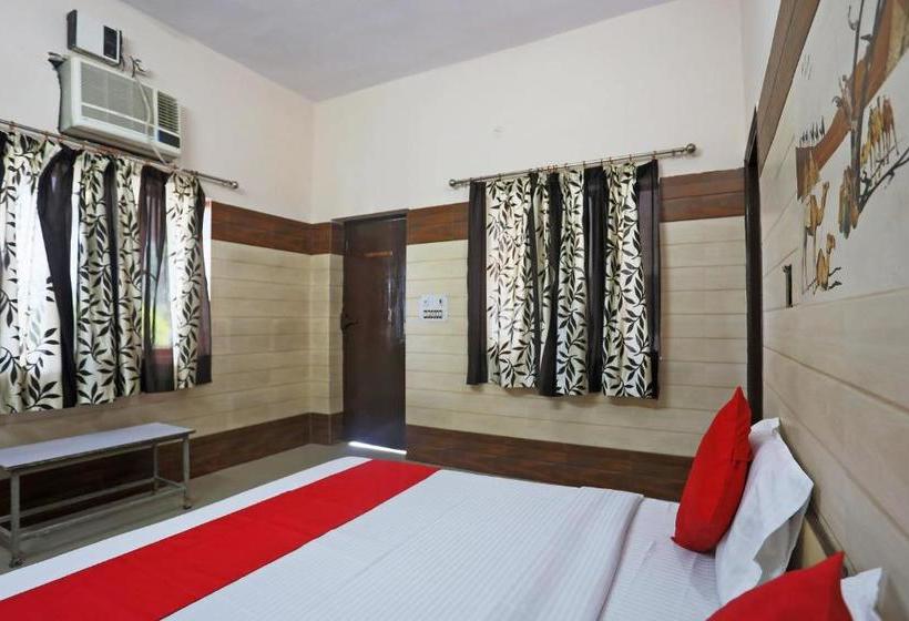 Hotel Mukund Sarovar By Oyo Rooms