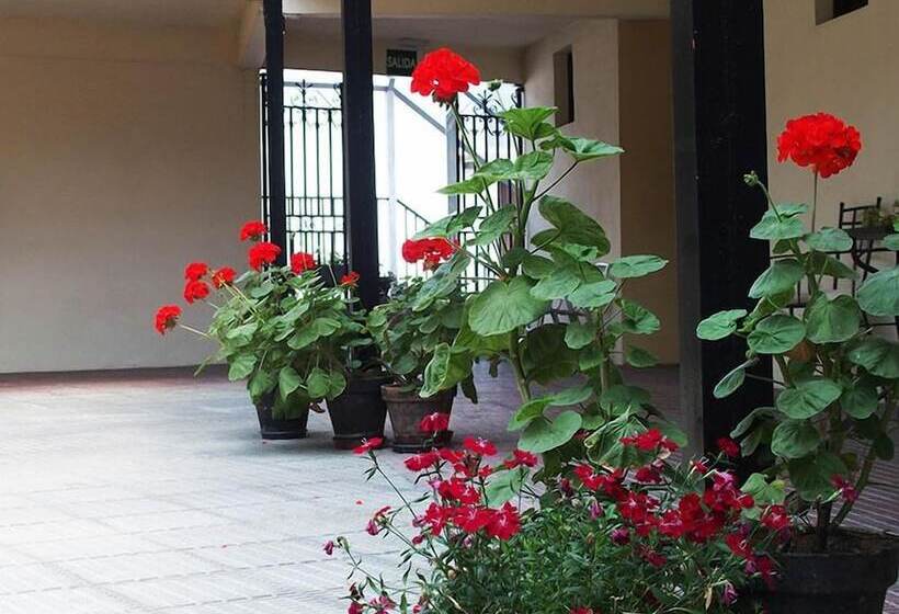 호텔 Restaurante Urgain Ii