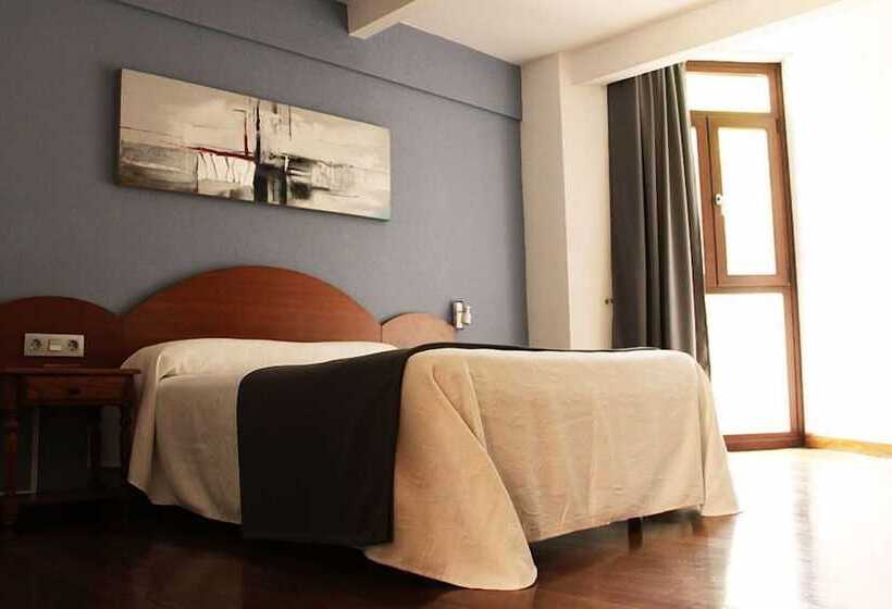 호텔 Restaurante Urgain Ii