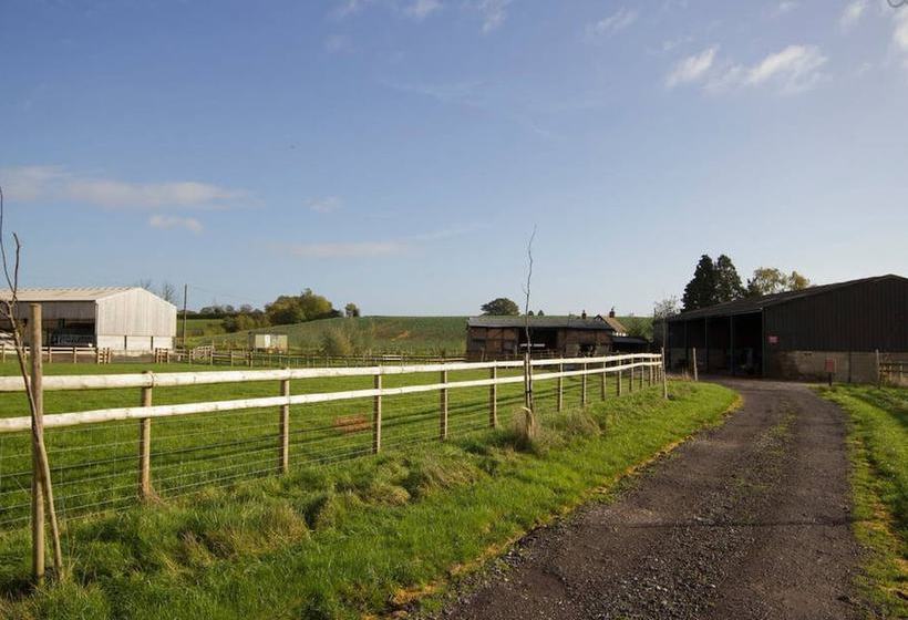 فندق ريفى Nash End Farm Hideaway