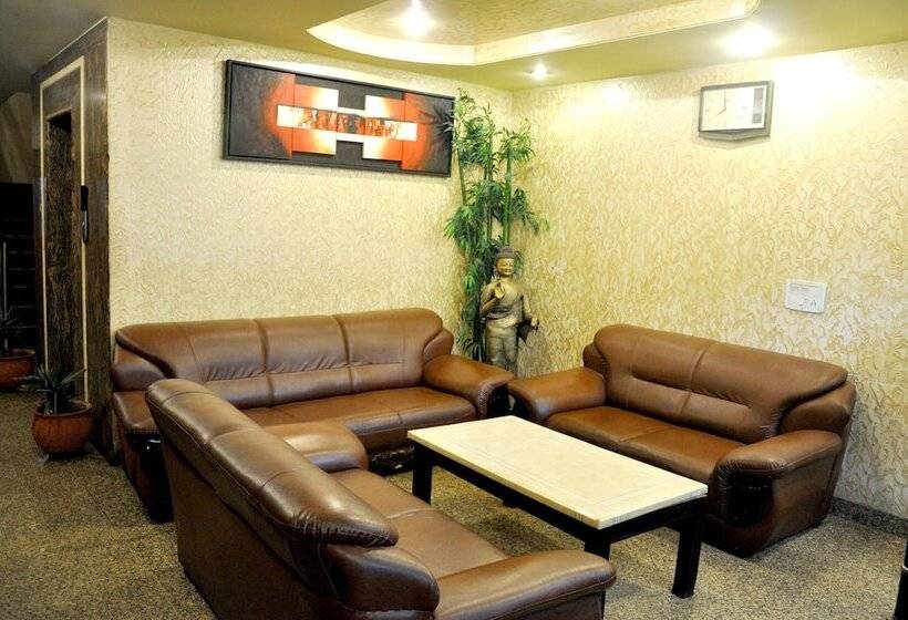 ホテル Shiraaz   2