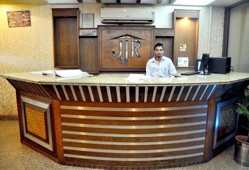 ホテル Shiraaz   2