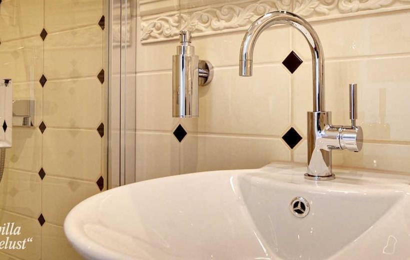 בית מלון כפרי Strandvilla Seelust