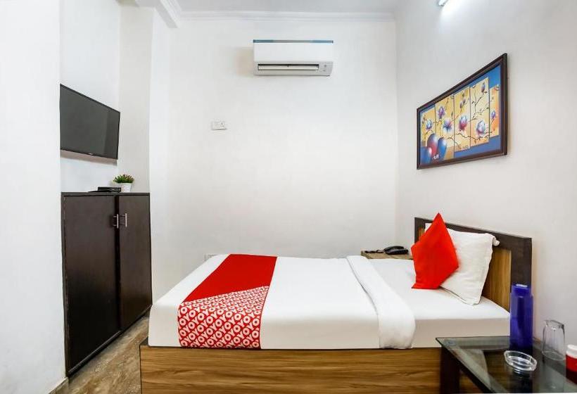 Отель Surya Inn By Oyo Rooms