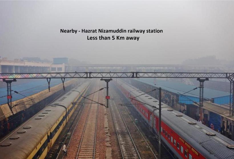 Отель Surya Inn By Oyo Rooms