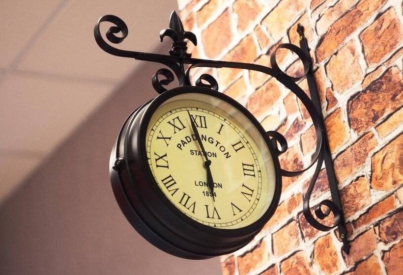 London Mini Hotel   Hostel