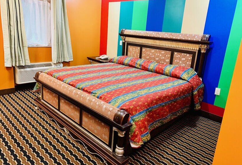 فندق على الطريق Motor City Inn & Suites