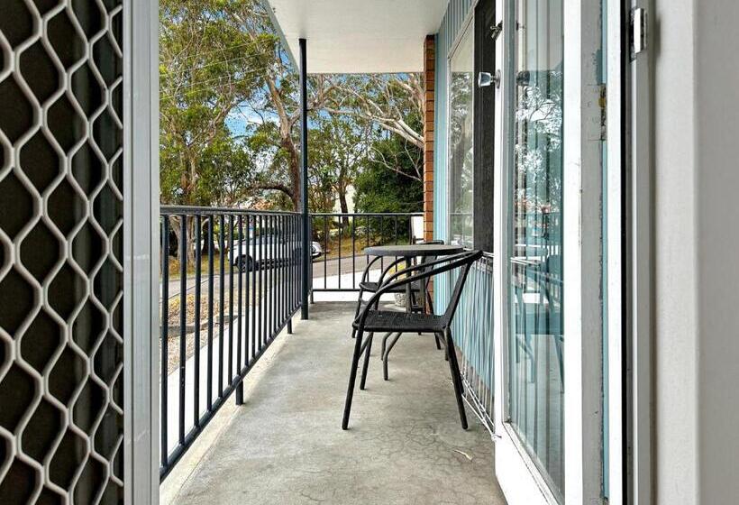 Northward Unit 1 1 2 Magnus St Nelson Bay