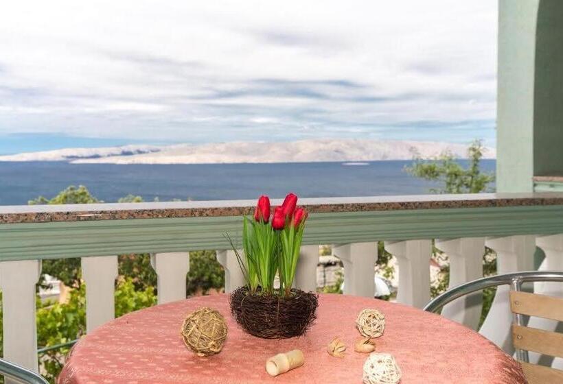 بنسيون Apartments Bionda