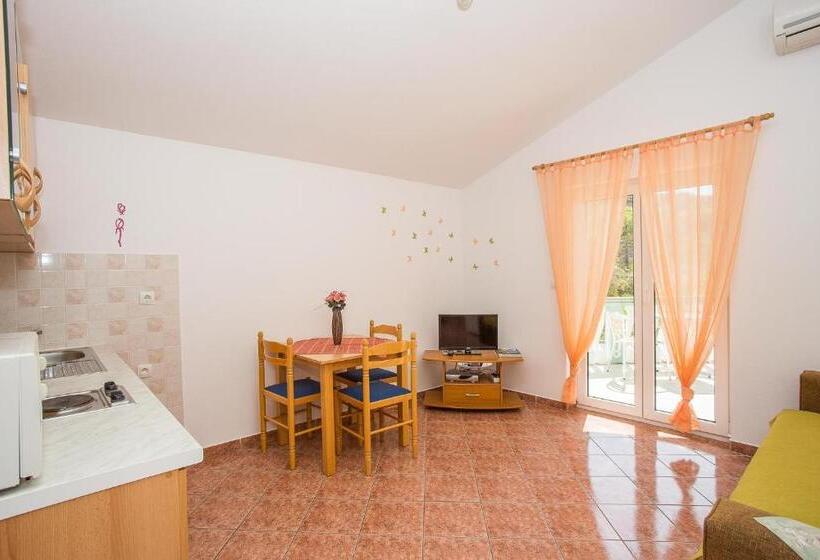 بنسيون Apartments Bionda