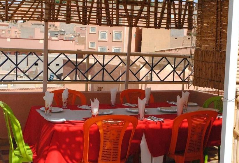 پانسیون Auberge Tamazirt