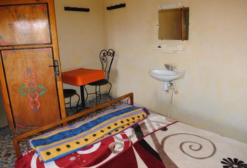 پانسیون Auberge Tamazirt