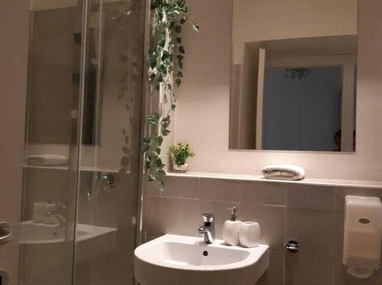 بنسيون Cagliari D'amare Via Roma